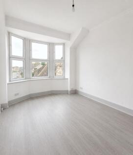 Glasgow Road, Dumbarton photo 3