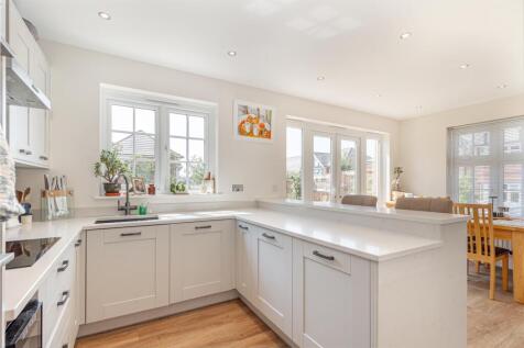 Kitchen-3.jpg