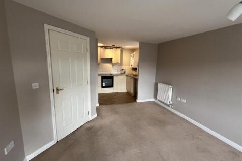Parkhouse Grove, Aldridge photo 4