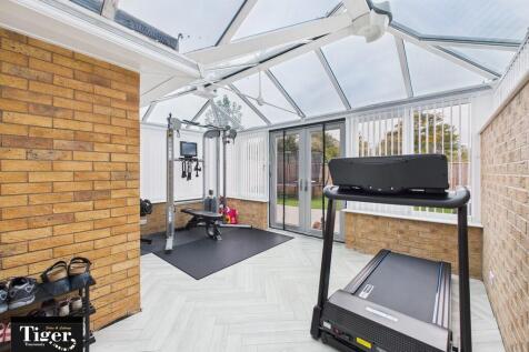 CAM03440G0-PR0436...