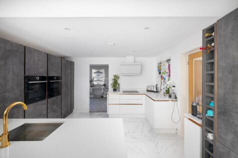 20 Conygar Close(05-03-2023)-29.jpg