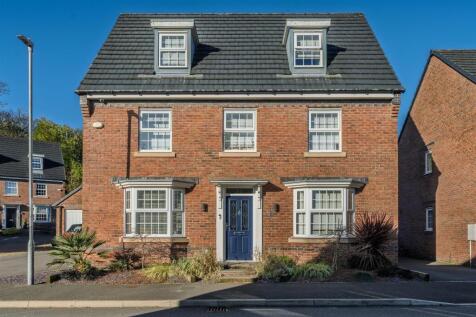 14 Poppyfield Ave-27.jpg