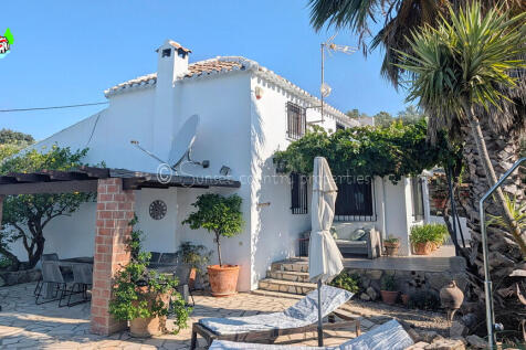 Property Image 1