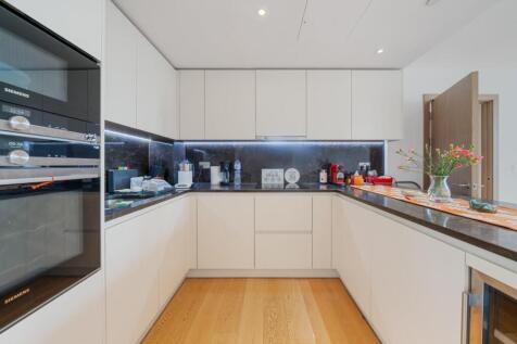 Admiralty House E1W 2AH-3.jpg