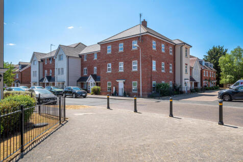 Jasmine Square, Reading, RG5. 2 bedroom apartment for sale