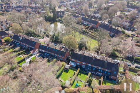 Hadleigh Estate Agents-42.jpg