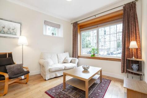 Dean Park Mews, Stockbridge, Edinburgh photo 3