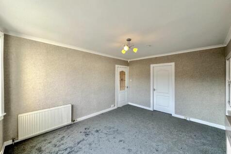 Lochfield Road, Paisley, Renfrewshire, PA2 photo 4