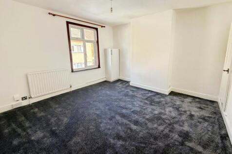Duke Street, Nuneaton, CV11 photo 5