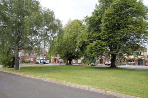 Communal Green
