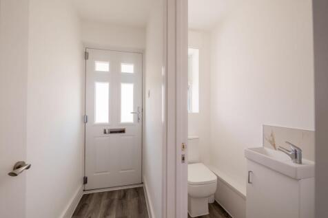Hallway / WC