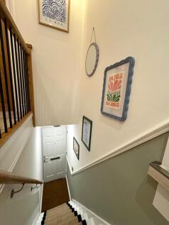 Luxury 1 Bed // Trollope St // July 2027 photo 4
