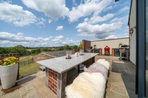 Holmesfield Farm-2.jpg