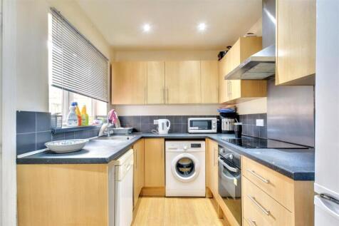 Kitchen_.jpeg