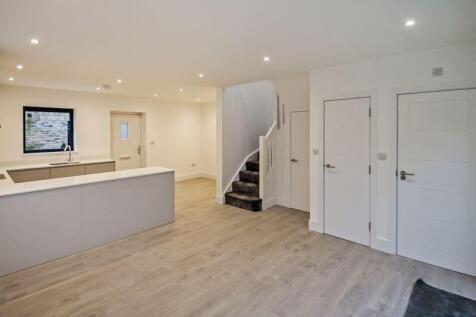 Beckley Mews, Northolt photo 3