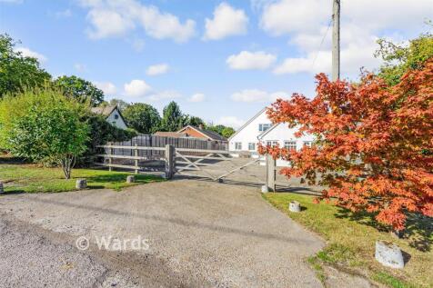 Driveway/Parking