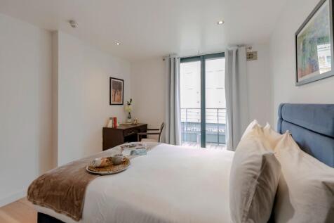 Deluxe Suites with Balcony