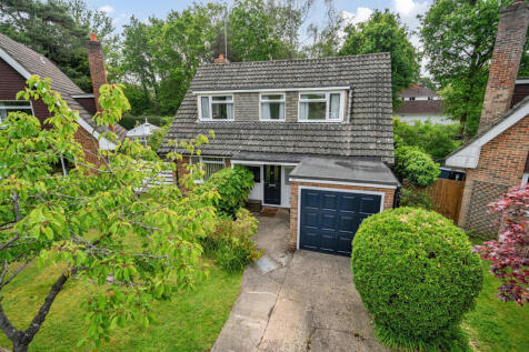 Fleet, GU51 - property photo