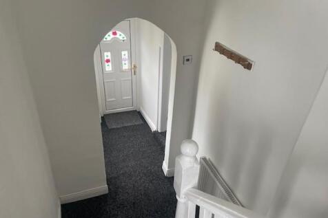 Hallway.jpg
