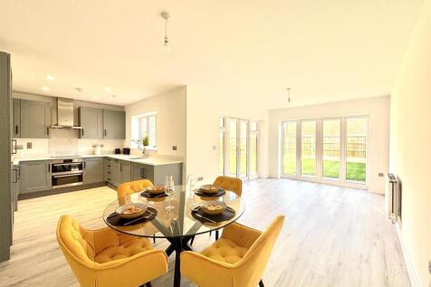 WhatsApp Image 2025-09-11 at 13.57.27_832b73b0.jpg