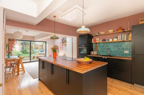 0C6RGK - Kitchen Diner G.jpg