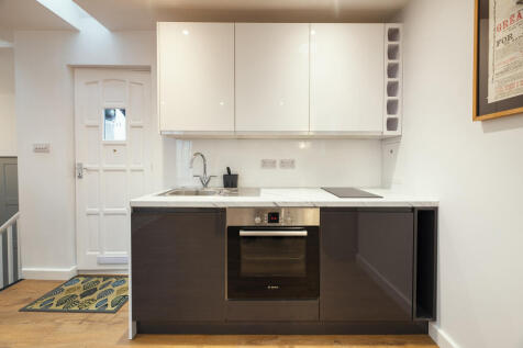 1 Kitchen 9 Browns Hill