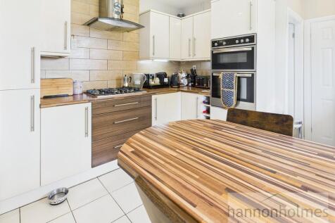 CAM05283G0-PR0083...