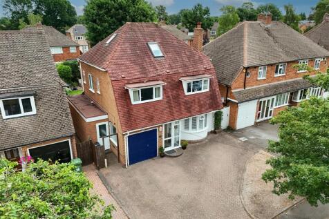 16 Willow Road 3.jpg