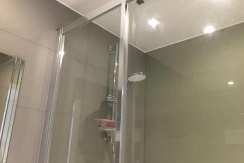 SHOWER ROOM 1.1.jpg