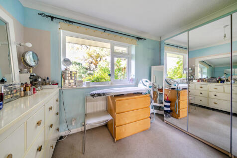 1375171-5-690cb11...