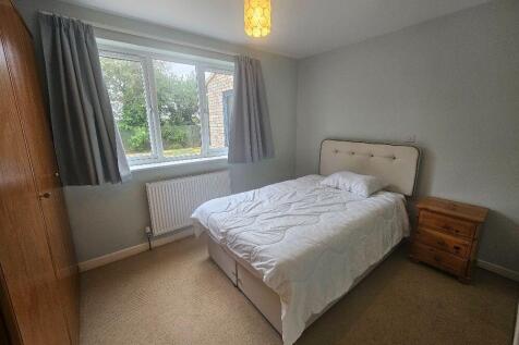 The Annexe, Denbigh Close, Banbury, OX16 0BQ photo 4