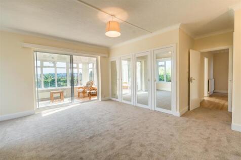 Pavings, Roundham Gardens, Paignton - Photograph 4