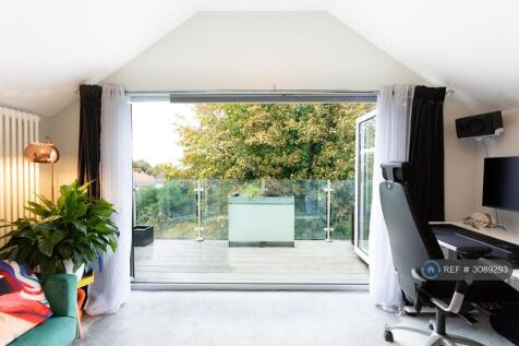 2 Bedroom Flat in TN4 0NH