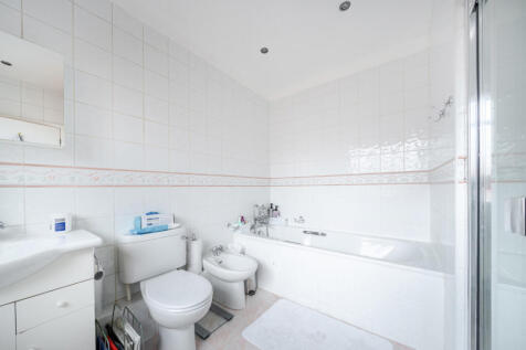 1358301-10-68d68d...