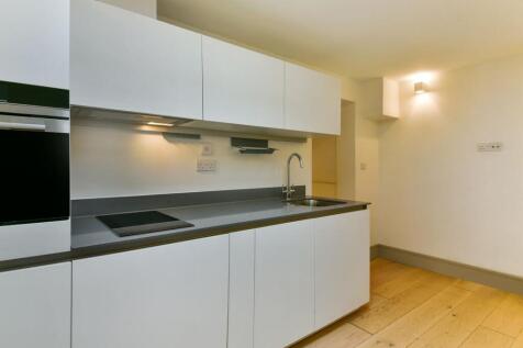 Middlesex (Flat 1-124), Spring Villa Road, Edgware, HA8 photo 3