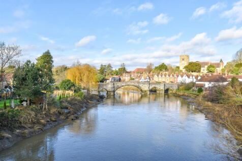 View Over Aylesford-2.jpg