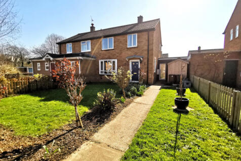 3 Bedroom Semi Detached for Sale