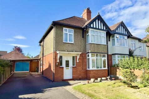 26 Kenwood Drive-15.jpg