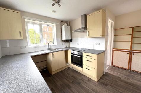 Lytham Close, St. Leonards-On-Sea, TN38 photo 3