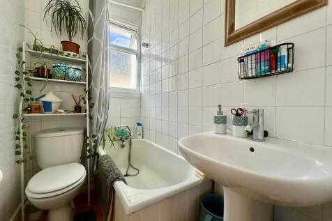 Bathroom.jpeg