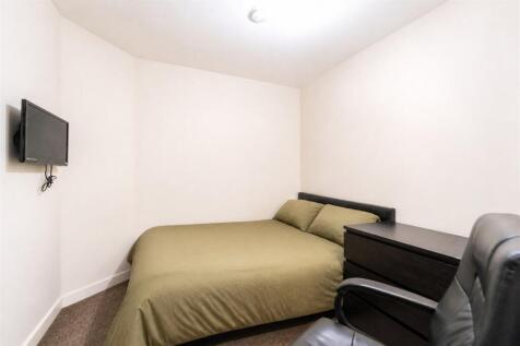 6 Bedroom House in B29 6ER