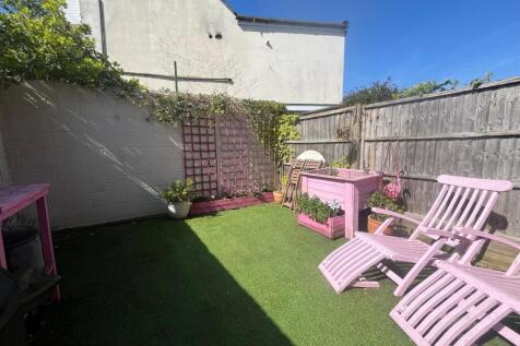 Garden i.jpeg