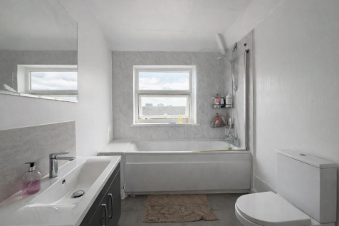 bathroom .png