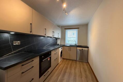 Templehill, Troon, South Ayrshire, KA10 photo 4