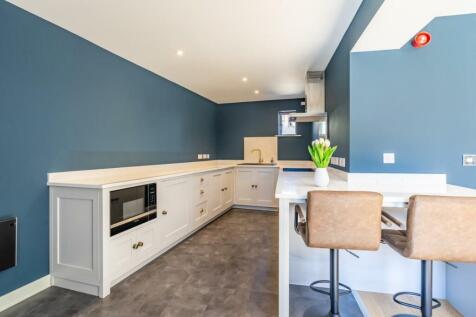 stonegate court (2 of 16).jpg