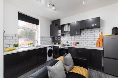 lucas-street-ls6-2jd-1060845