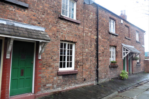 2 Bed Listed terraced house