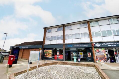 Coop Front 002.jpg