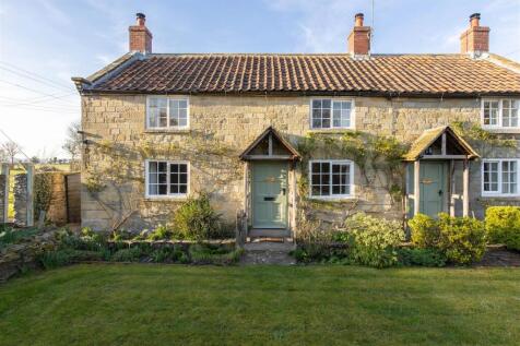 Corner Cottage &amp; The Old Watchmakers Shop External