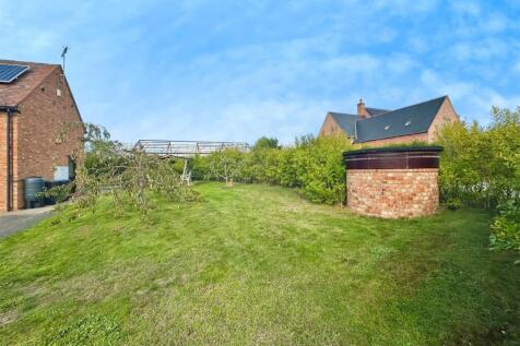 ccb2cf9b--42FB-A796-DA8047A80E31-26888-000007B0779